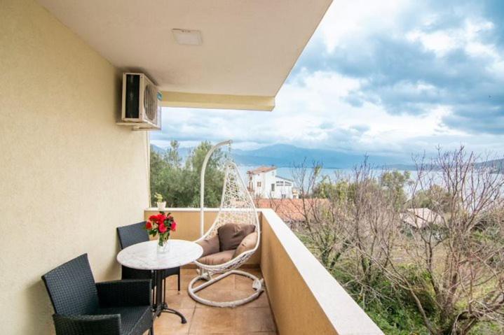 הרצג-נובי Apartments Savic מראה חיצוני תמונה