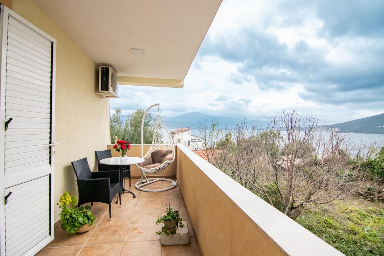 הרצג-נובי Apartments Savic מראה חיצוני תמונה